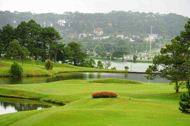 Sân golf Mường Thanh Diễn Lâm có thiết kế vô cùng ấn tượng