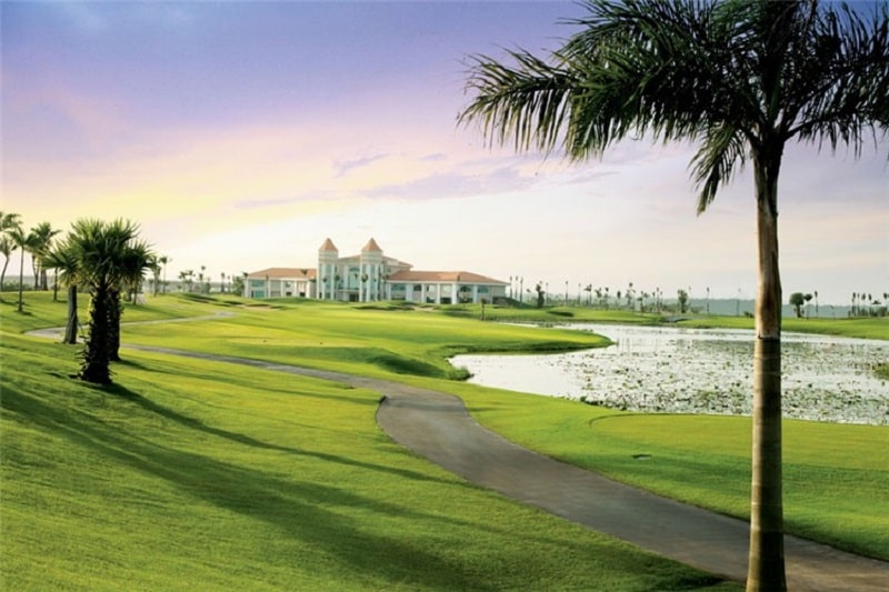 Sân golf Nhơn Trạch được thiết kế bởi công ty Golfplan- Hoa Kỳ