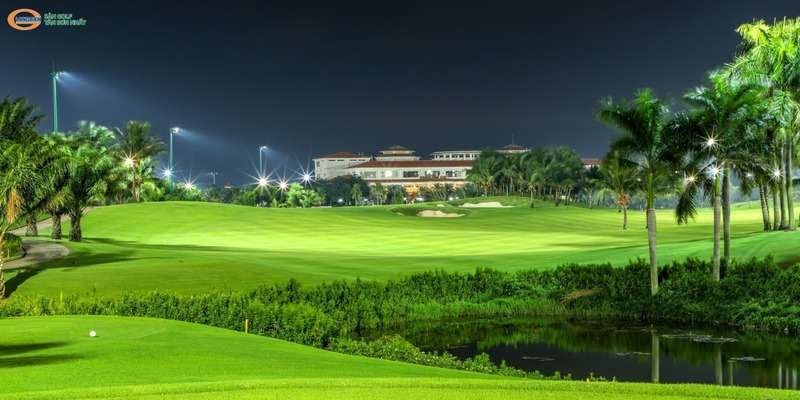 Sân golf Tân Sơn Nhất là sân golf duy nhất tại Việt Nam nằm bên trong sân bay