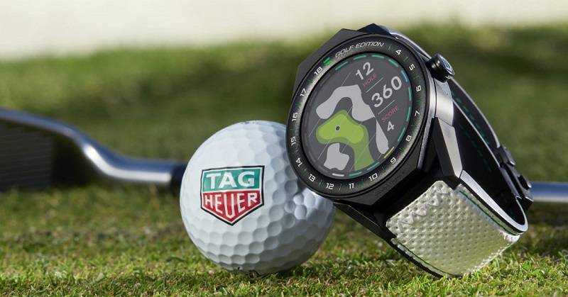 Đồng hồ golf là một thiết bị điện tử thông minh được trang bị GPS