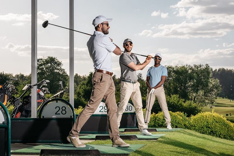 Kính chơi golf có công dụng chính là bảo vệ đôi mắt của golf thủ
