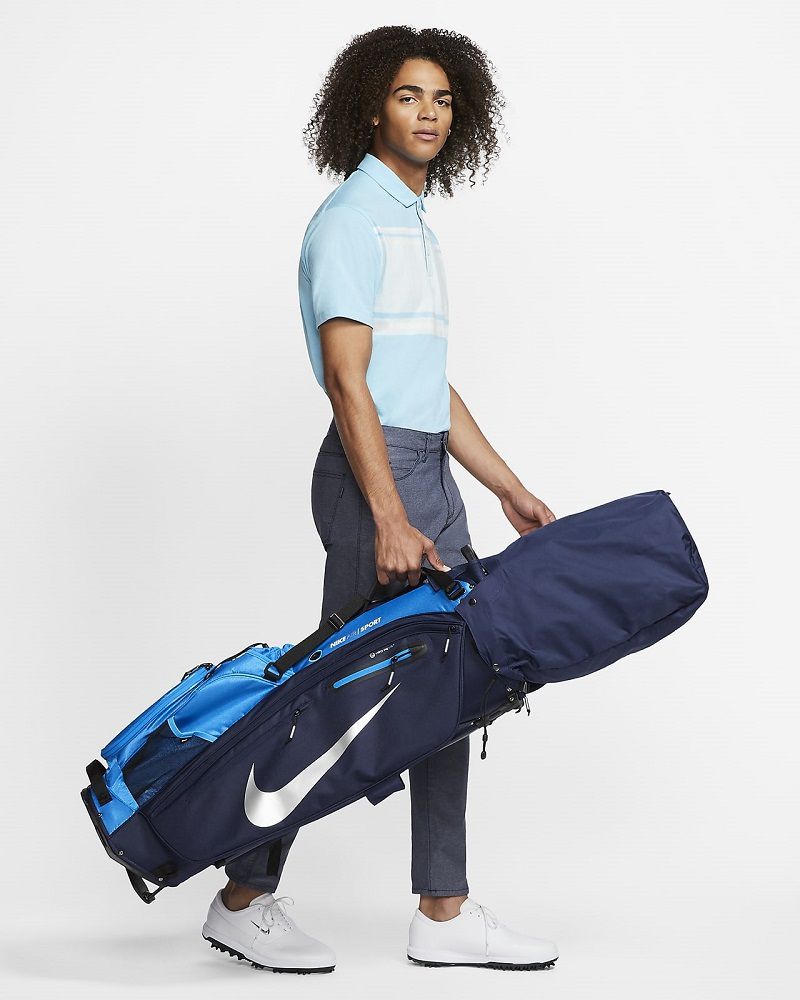 Túi của Nike siêu nhẹ cùng thiết kế trẻ trung
