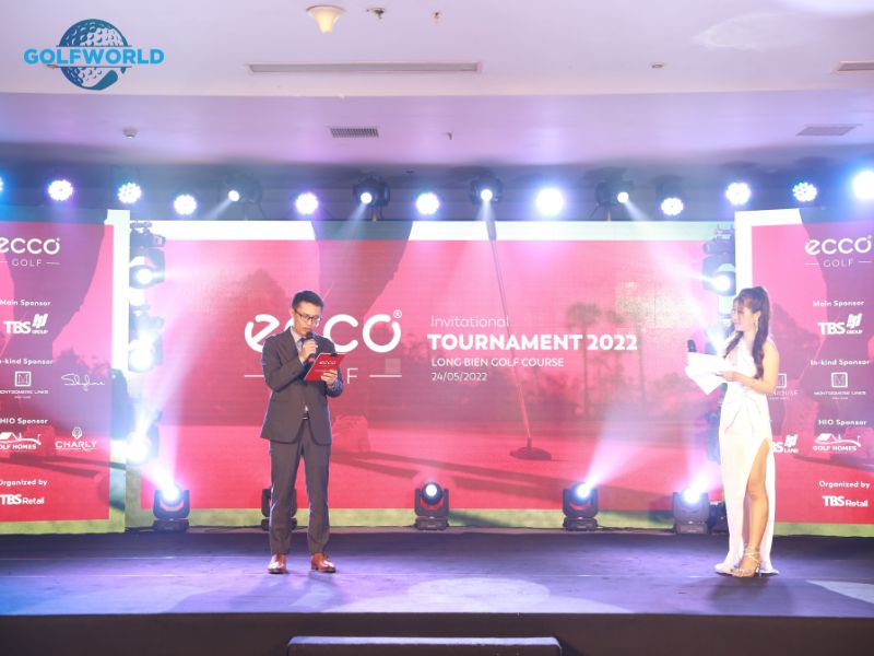 Giải đấu cũng là cơ hội để ECCO cho ra mắt dòng sản phẩm giày golf mới