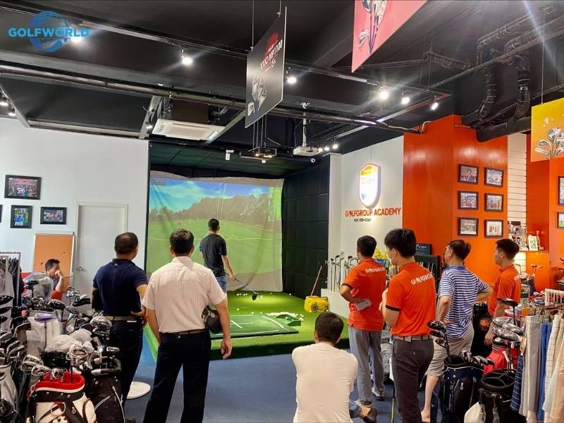 Showroom GolfWorld hiện đại luôn sẵn sàng phục vụ quý golfer