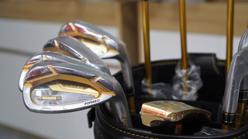 Mua bán gậy golf Honma cũ giúp tiết kiệm chi phí