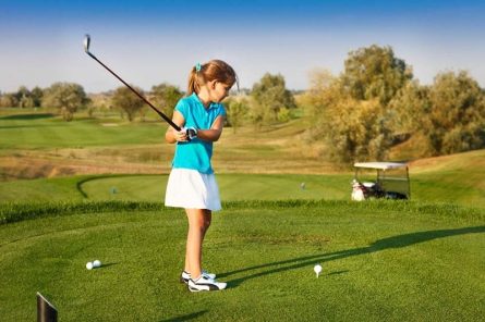 Lựa chọn gậy golf phù hợp với chiều cao của trẻ