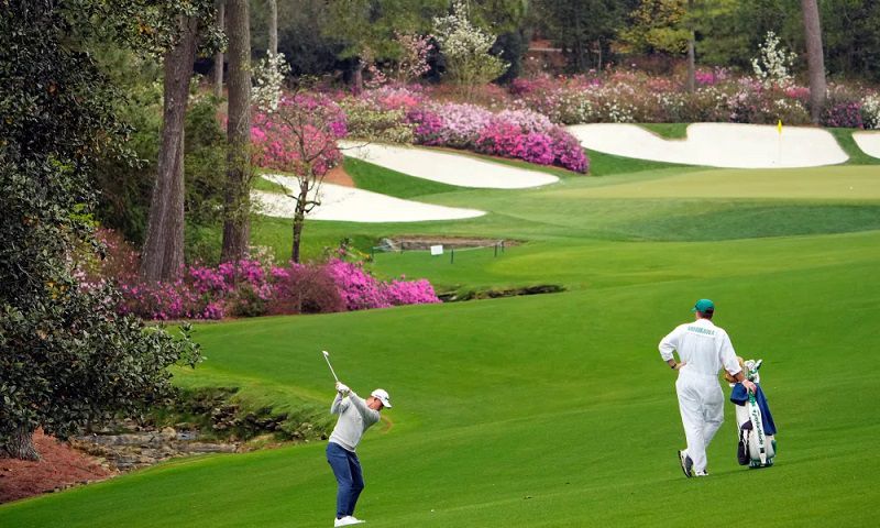 Sân golf thu hút đông đảo golfer đến trải nghiệm