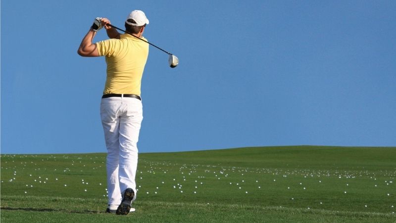 Golfer cần cân nhắc thể trạng để lựa chọn mẫu gậy phù hợp