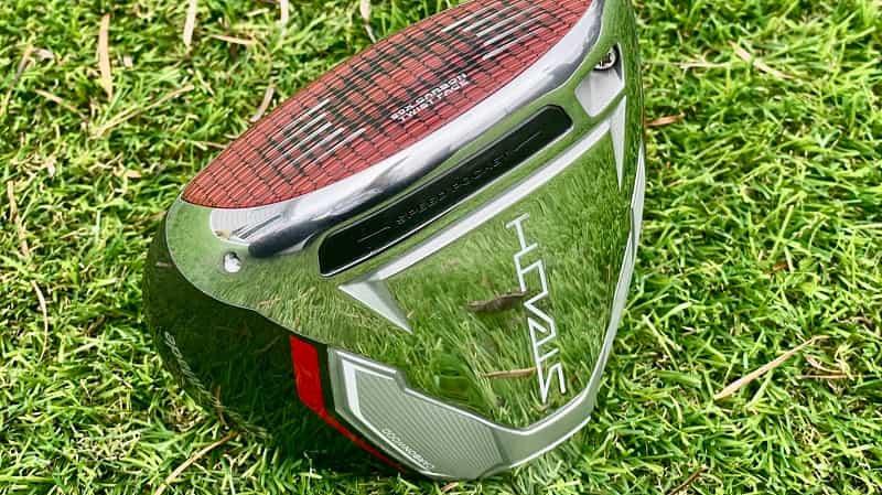 Gậy golf được làm từ chất liệu C300 Steel Twist Face với độ bền vượt trội