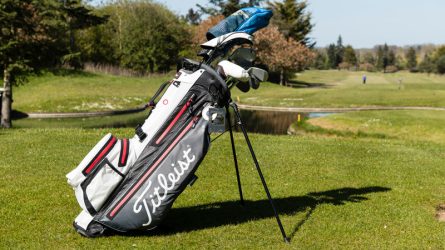 Túi gậy golf Titleist sở hữu nhiều ưu điểm ấn tượng