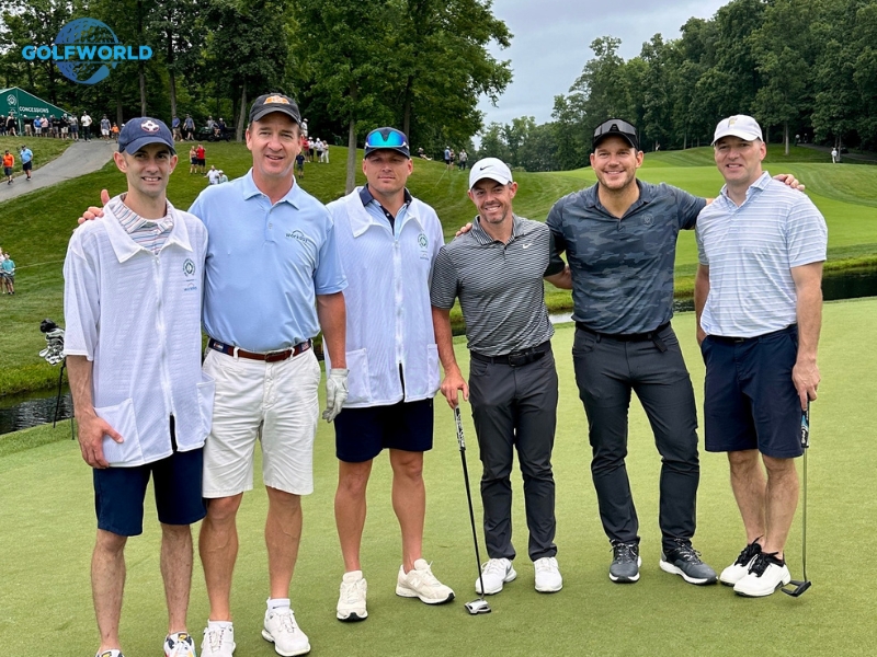 Peyton Manning lên sân cùng diễn viên Chris Pratt, Rory McIlroy & Anthony Gonzalez