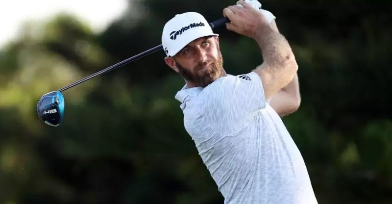 Golfer chuyên nghiệp Dustin Johnson (Mỹ) cùng cây gậy driver SIM2 tại giải đấu