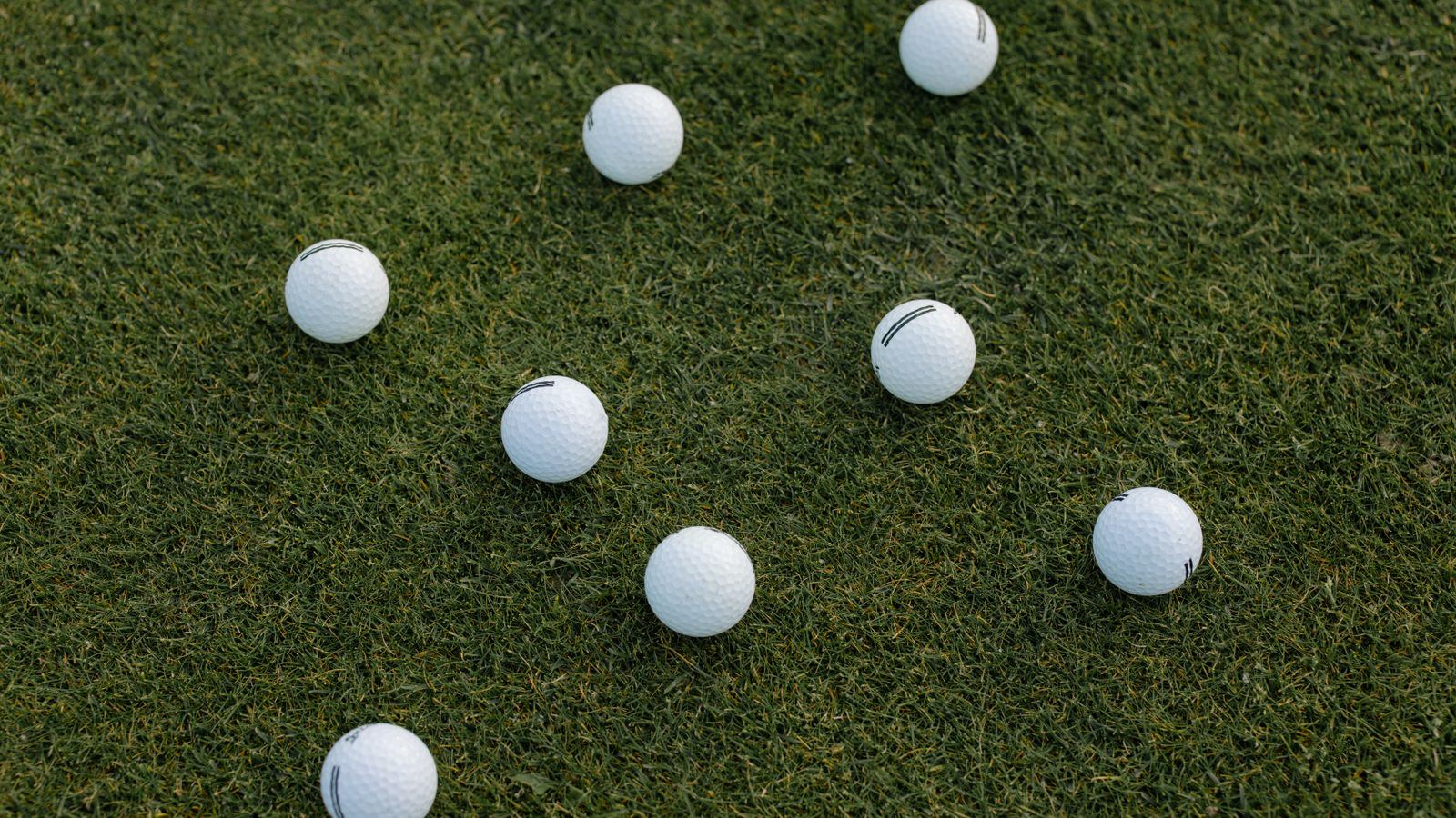 Par, birdie, bogey và cách ghi thẻ điểm