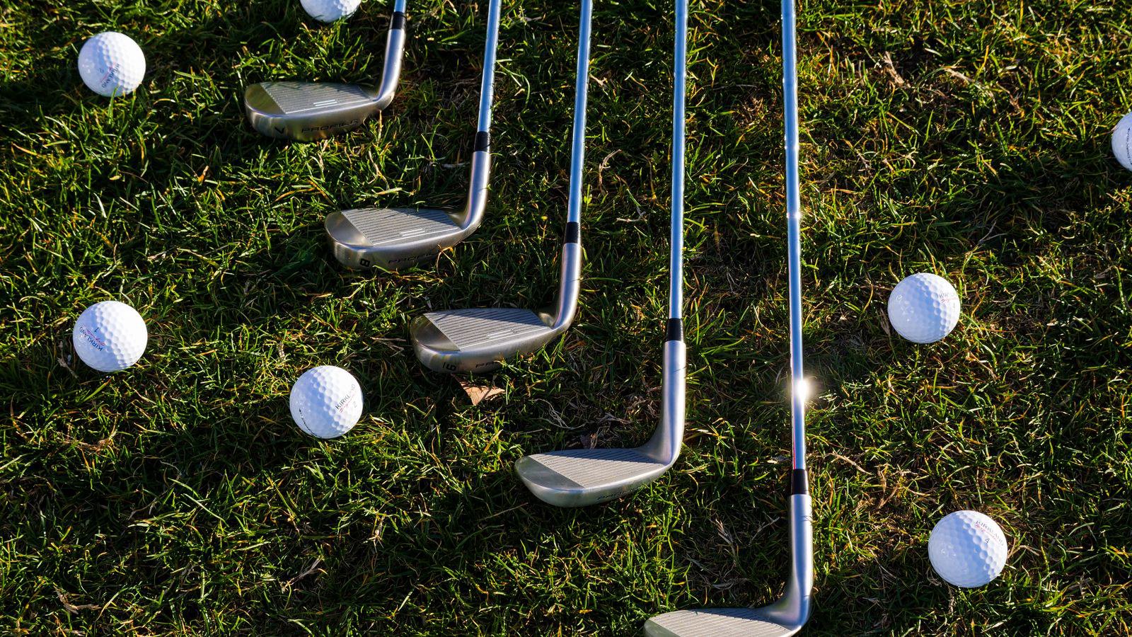 Ai nên dùng gậy golf tay trái
