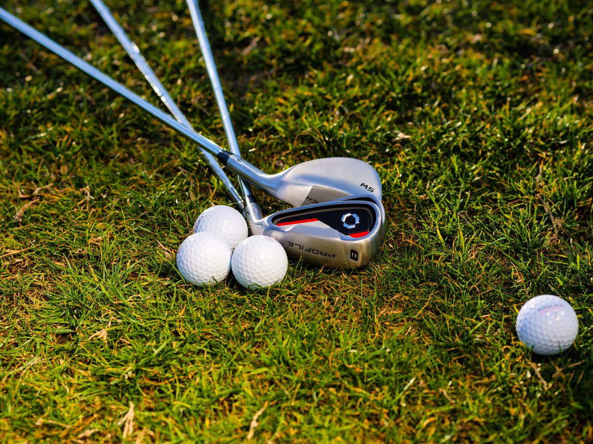 Gậy golf tay trái: cách chọn bộ gậy cho golfer thuận trái