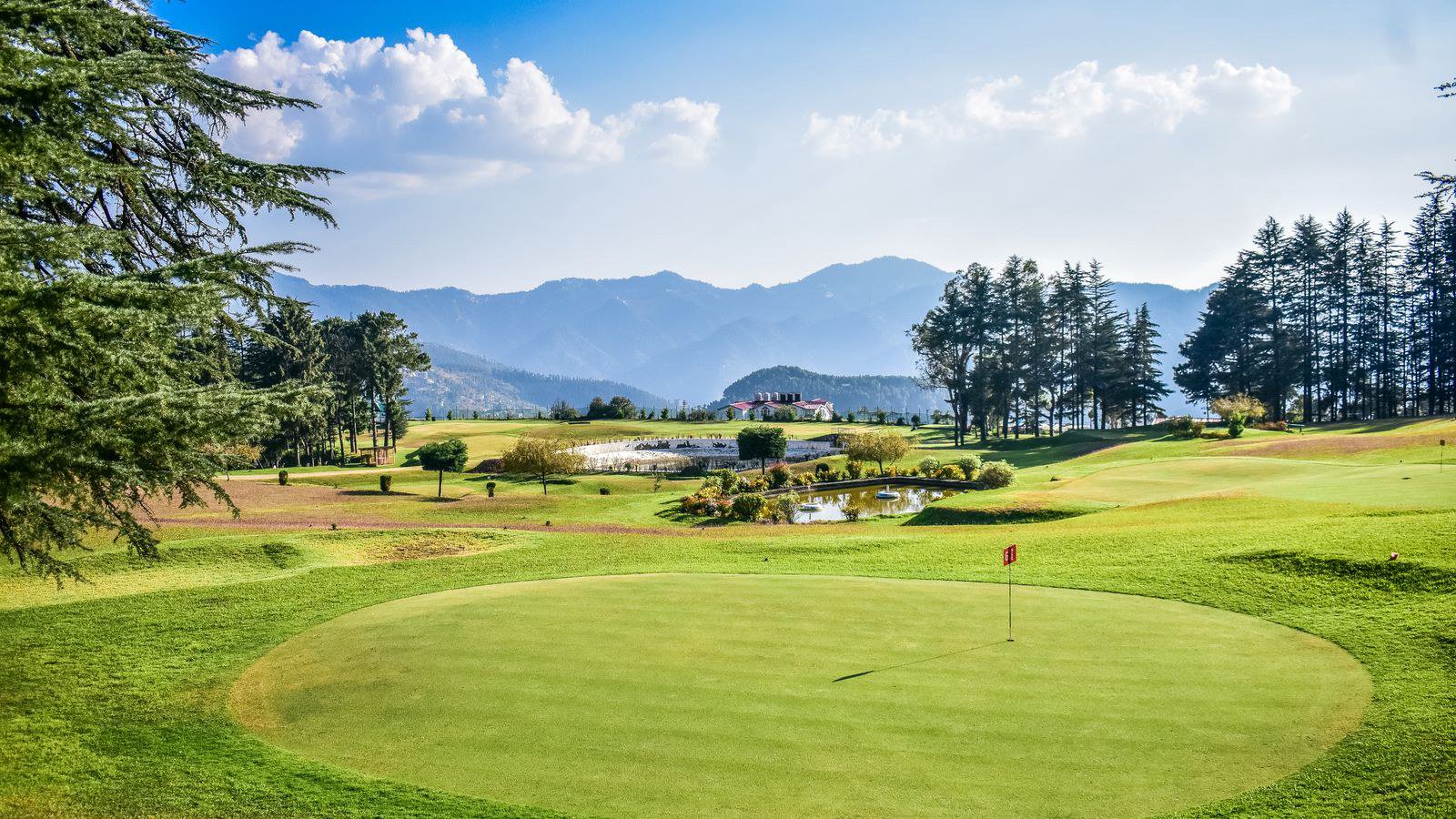 Kinh nghiệm đặt tee time và mùa chơi đẹp