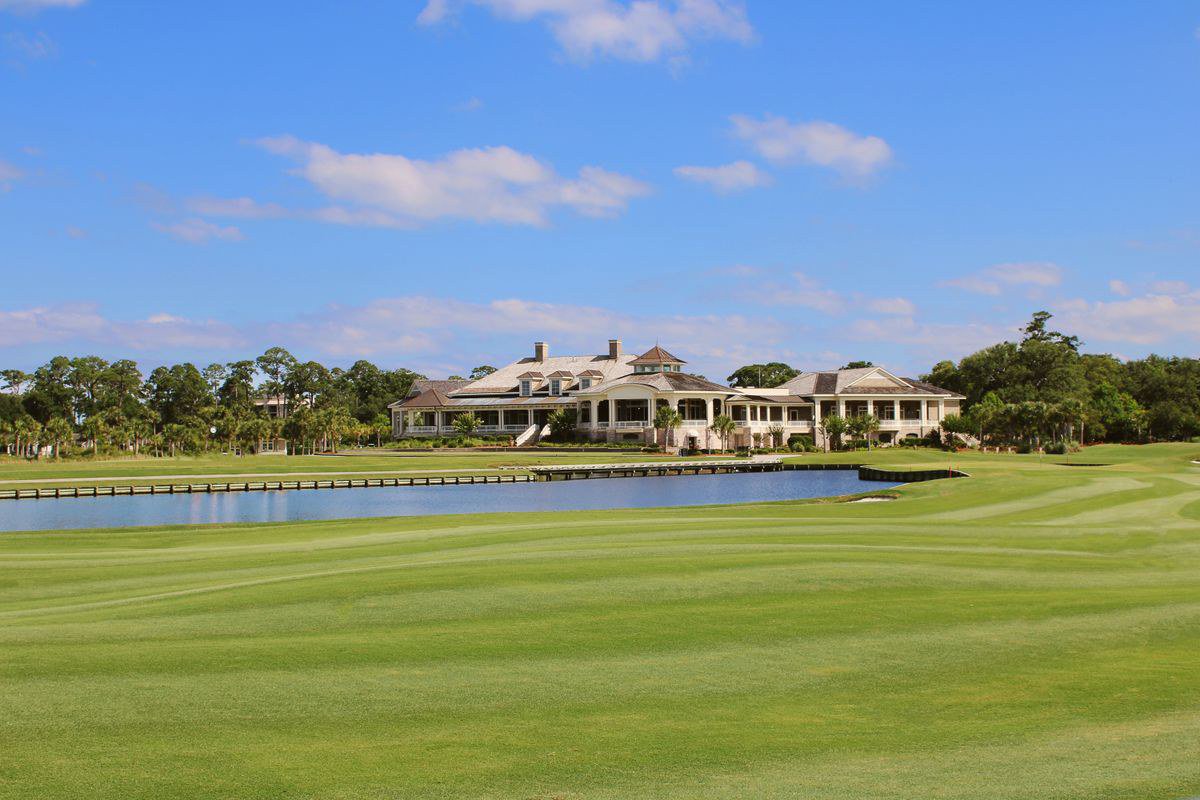 Sân golf Ninh Bình: Royal Golf và Trang An Golf